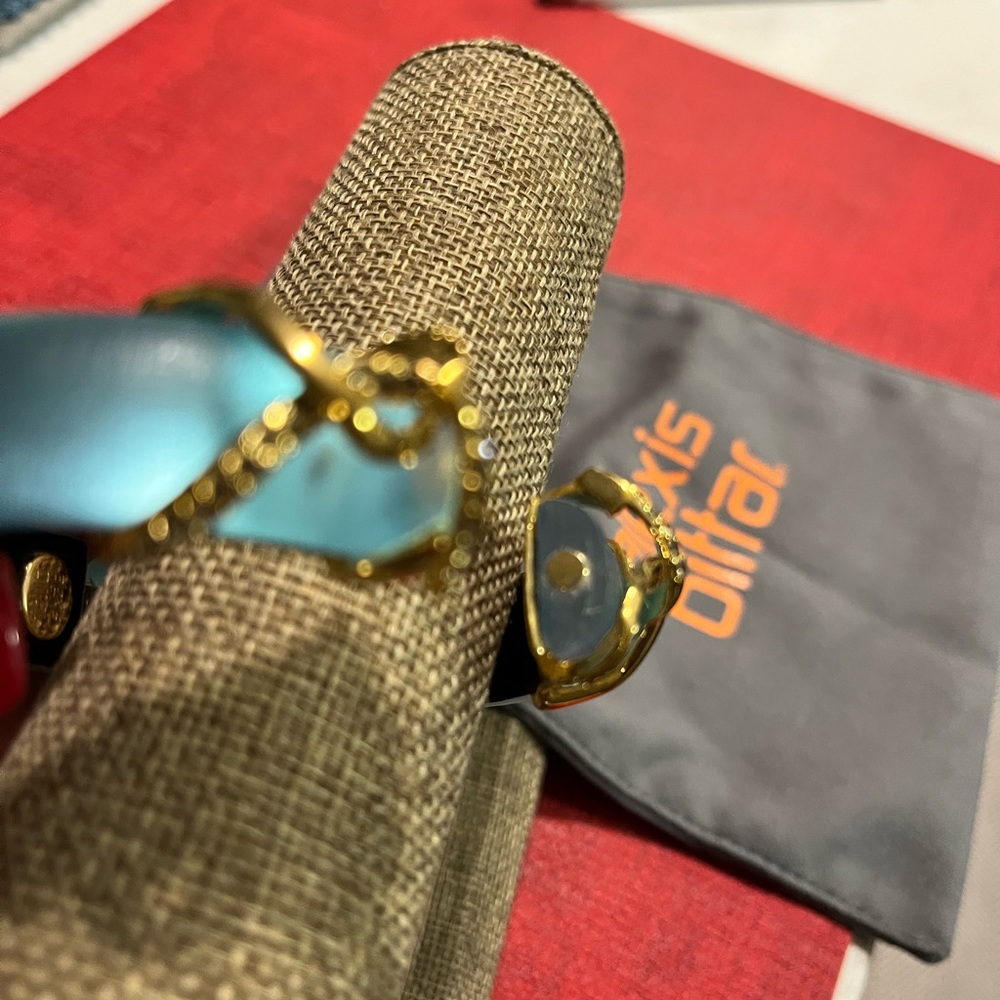 ALEXIS BITTAR PRE-LOVED AUTHENTIC ICY BLUE LUCITE;14K GOLD-PLATED BRASS BRACELET - Picture 9 of 12